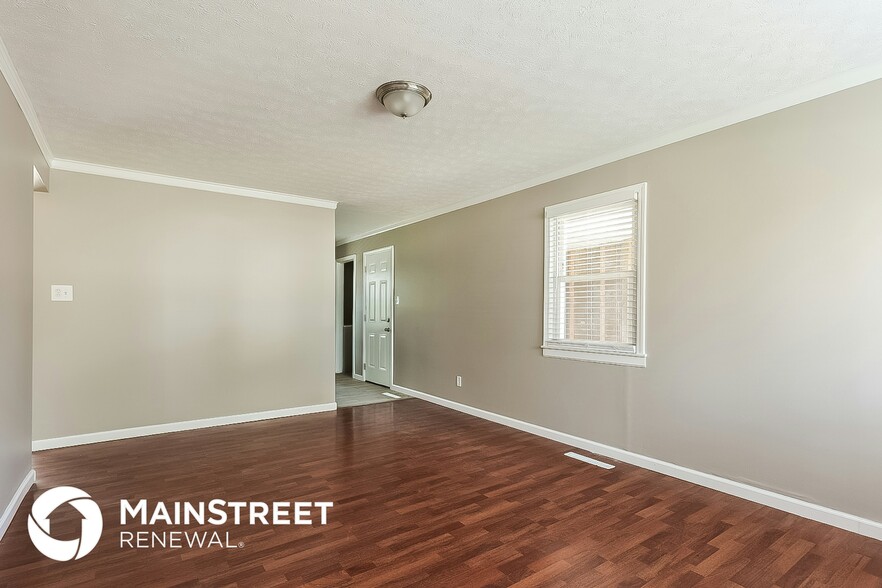 Building Photo - 4371 Beechgrove Dr