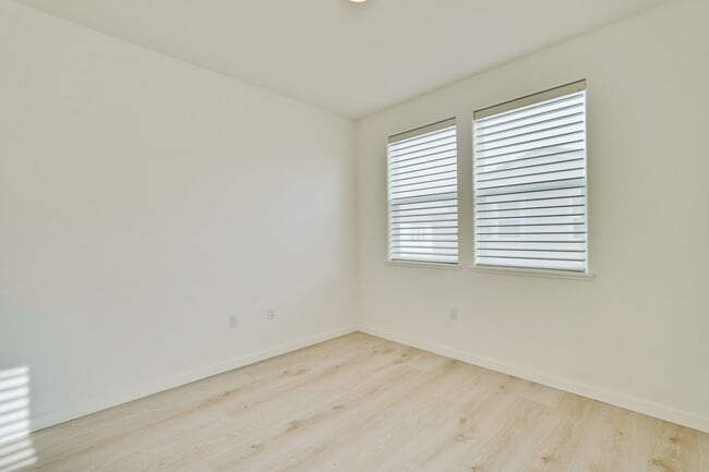 Building Photo - 2284 Solace Loop