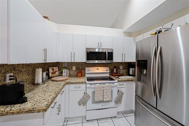 Building Photo - 4216 Mahogany Ridge Dr
