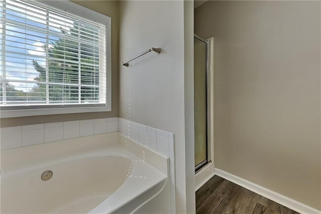 Building Photo - 3520 Lynley Mill Dr