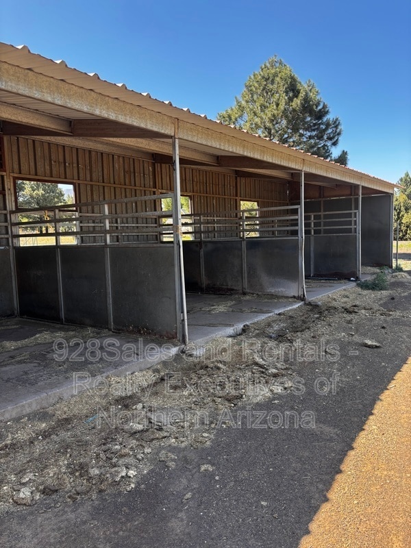 Building Photo - 7815 Prairie Dog Ln
