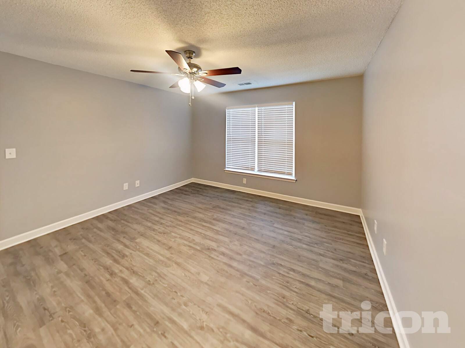 Building Photo - 891 Anchor Way NE