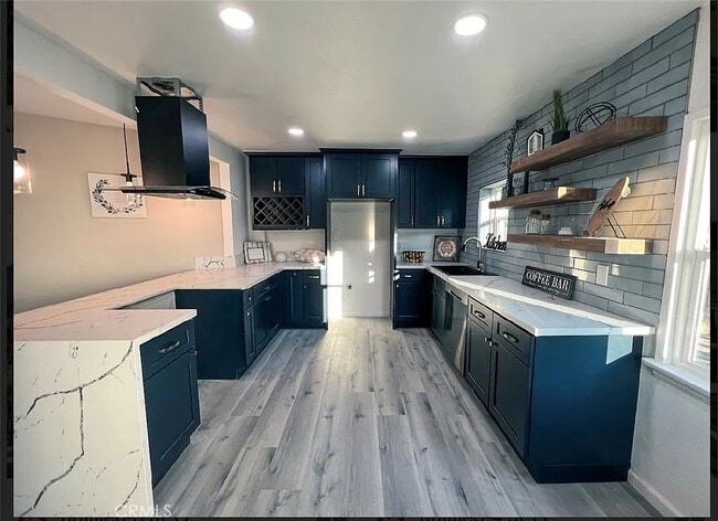 Building Photo - 4510 Tourmaline St
