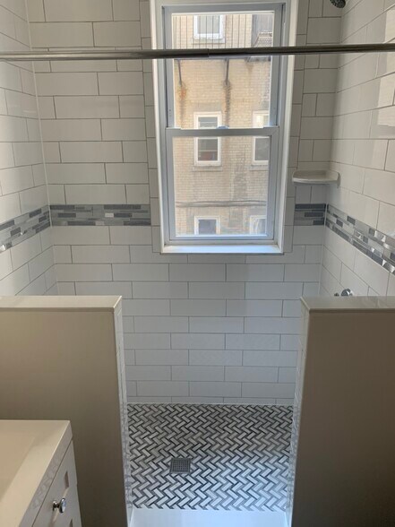 Building Photo - 1193 Commonwealth Ave