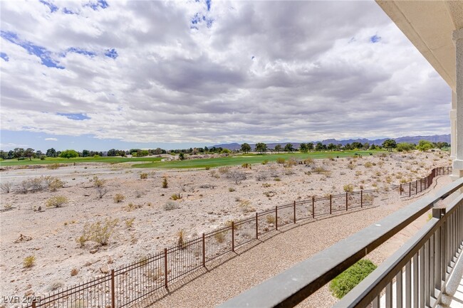 Building Photo - 9133 Las Manaitas Ave