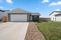 Building Photo - 405 Nighthawk Dr