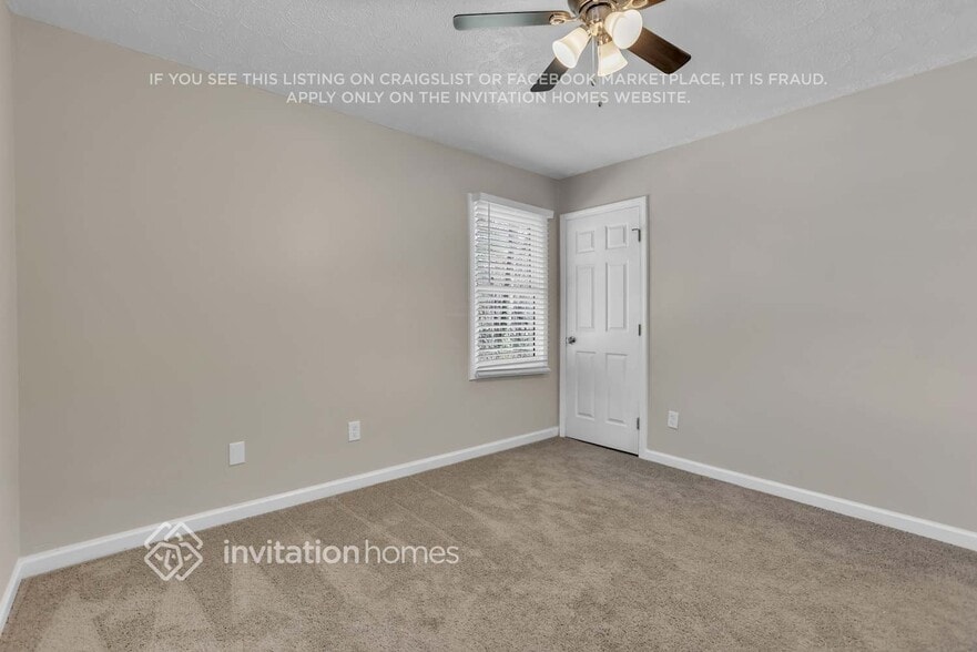 Building Photo - 3054 Cottonwood Dr SE