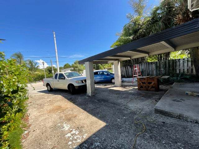 Building Photo - 700 Tallapoosa St