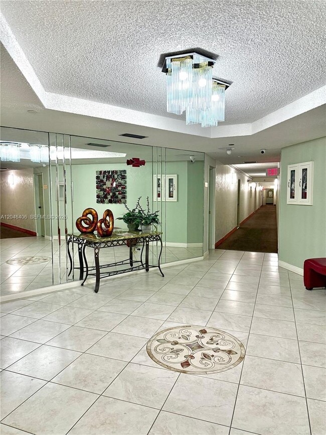 Building Photo - 1300 St Charles Pl