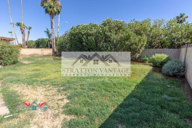 Building Photo - 7911 East Vía de Belleza