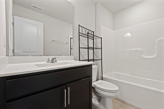 Building Photo - 707 Spoonbill Trl