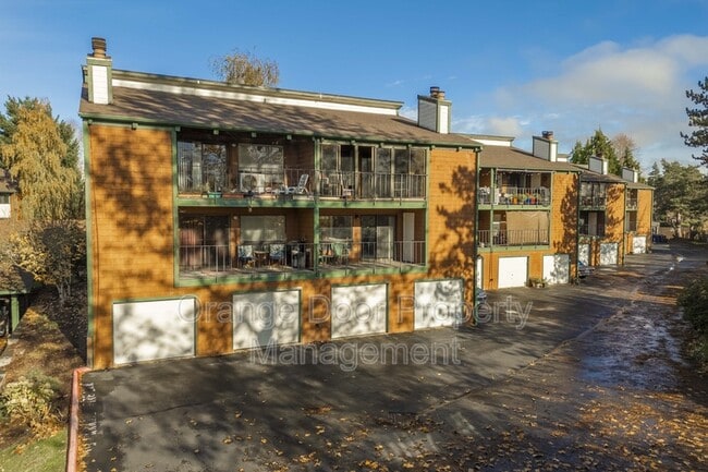 Building Photo - 7304 N Skyview Pl