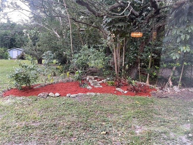 Building Photo - 14155 Old Cutler Rd