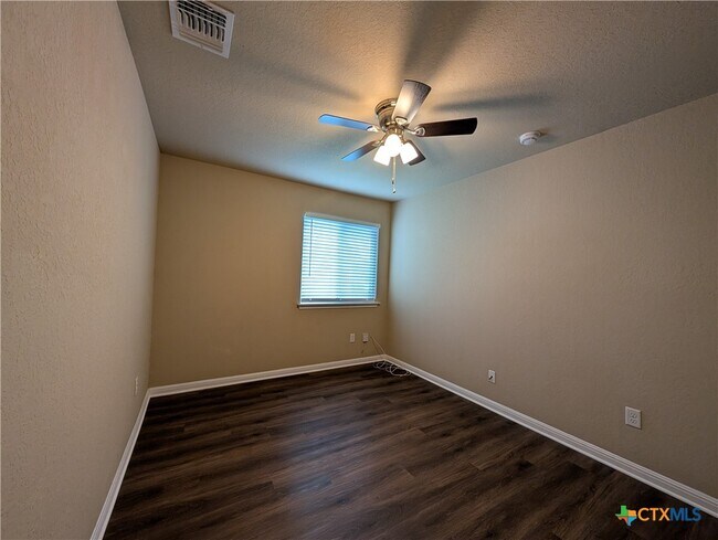 Building Photo - 2587 Diamondback Trail