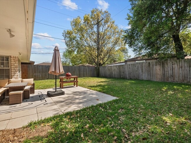 Building Photo - 11322 Sagewillow Ln