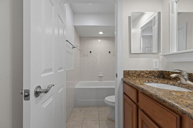 Building Photo - 52 Bald Eagle Ct