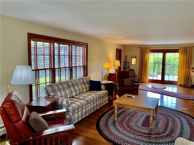 Building Photo - 6 Butts Rock Rd