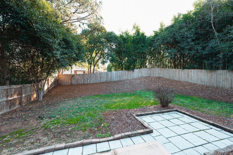 Building Photo - 7401 Starvalley Dr