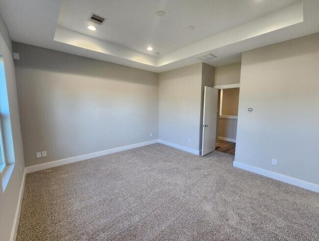 Building Photo - 3206 Bostic St