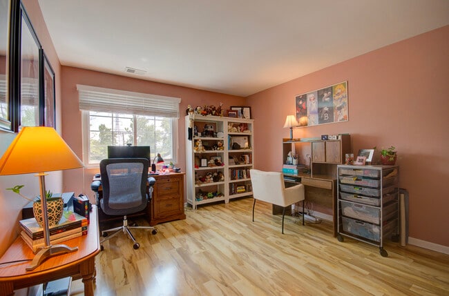 Building Photo - 1608 Normantown Rd