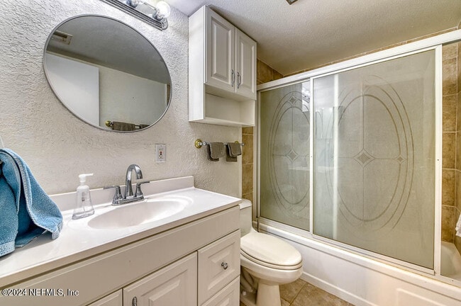 Building Photo - 2321 Costa Verde Blvd