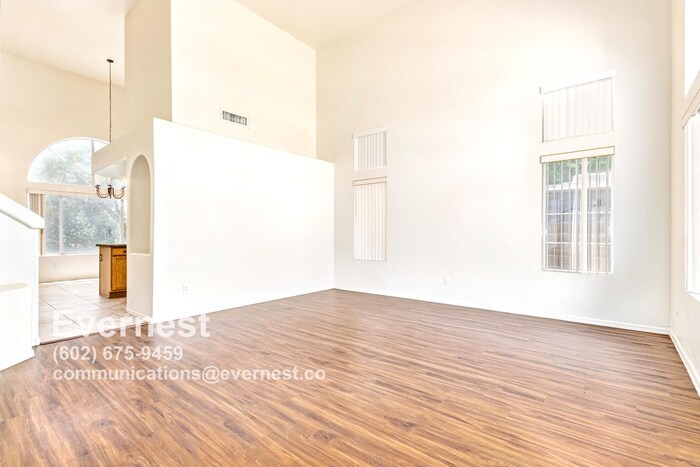 Building Photo - 9649 W Mission Ln