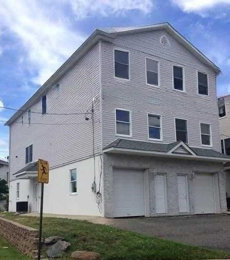 Primary Photo - 1135 FARM Rd