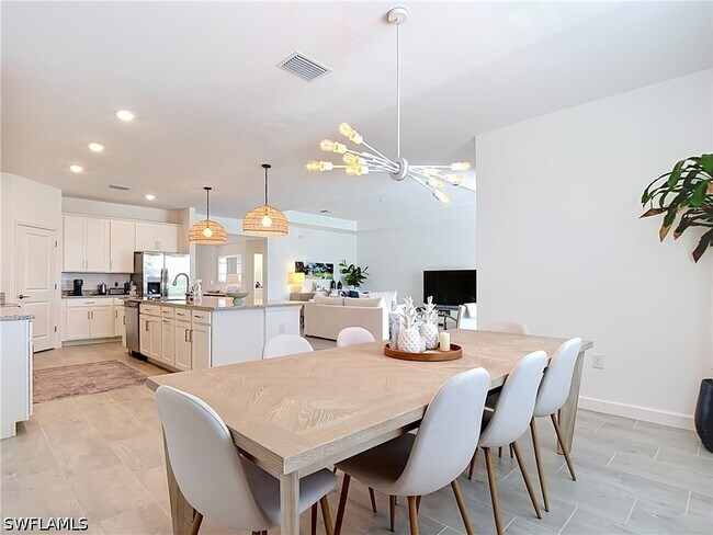 Building Photo - 11361 Timber Creek Dr