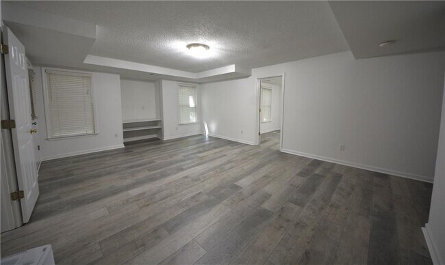 Building Photo - 135 Brightmore Way