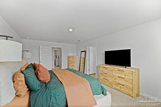 Building Photo - 5213 Peach Dr