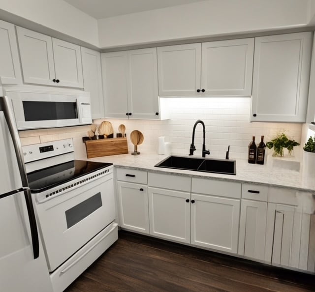 Updated kitchen - 149 New York Ave