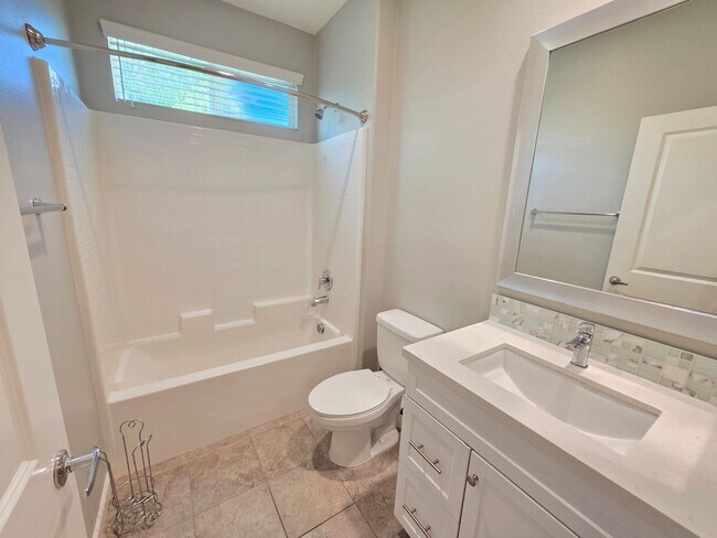 Building Photo - 14910 Castille Way
