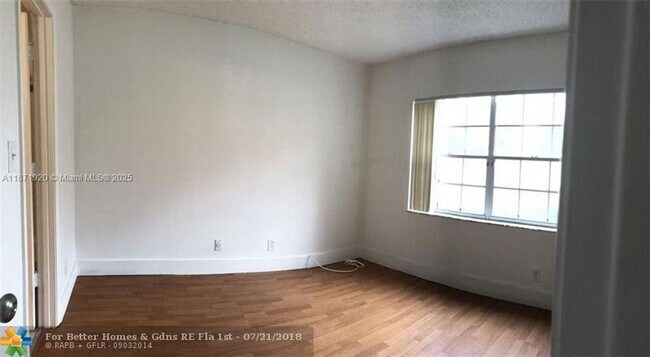 Building Photo - 11449 NW 42nd St