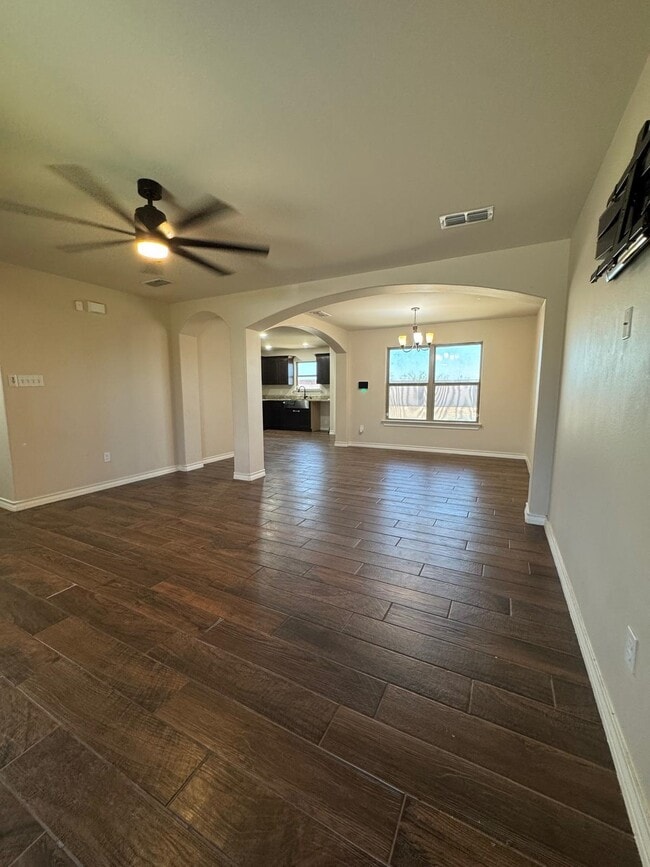 Building Photo - 1507 Port Texas Dr