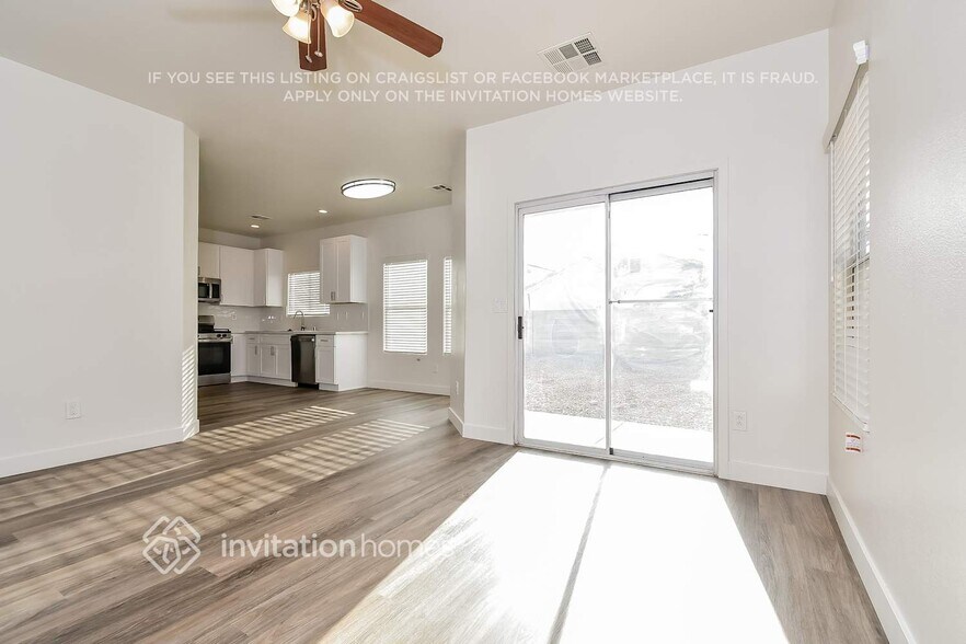 Building Photo - 7685 Morning Lake Dr