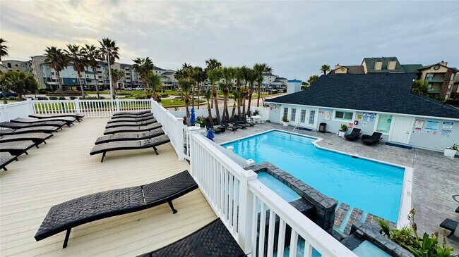Building Photo - 3506 Cove View Blvd