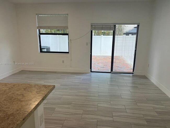 Building Photo - 9212 W 33rd Way