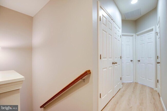 Building Photo - 11774 Lake Baldwin Dr