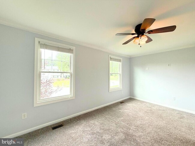Building Photo - 10405 Bloom Dr