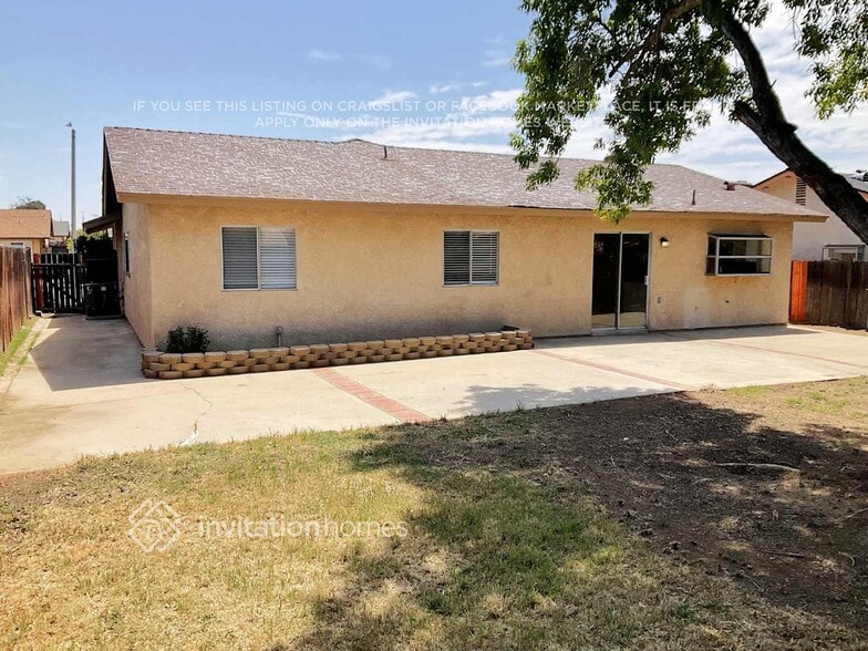 Building Photo - 12625 Softwind Dr