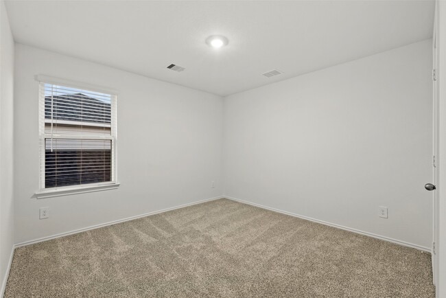 Building Photo - 6023 Ginevra Summers Dr