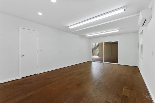 Building Photo - 4206 Law St