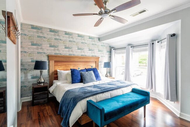 Building Photo - 125 Lea Ave