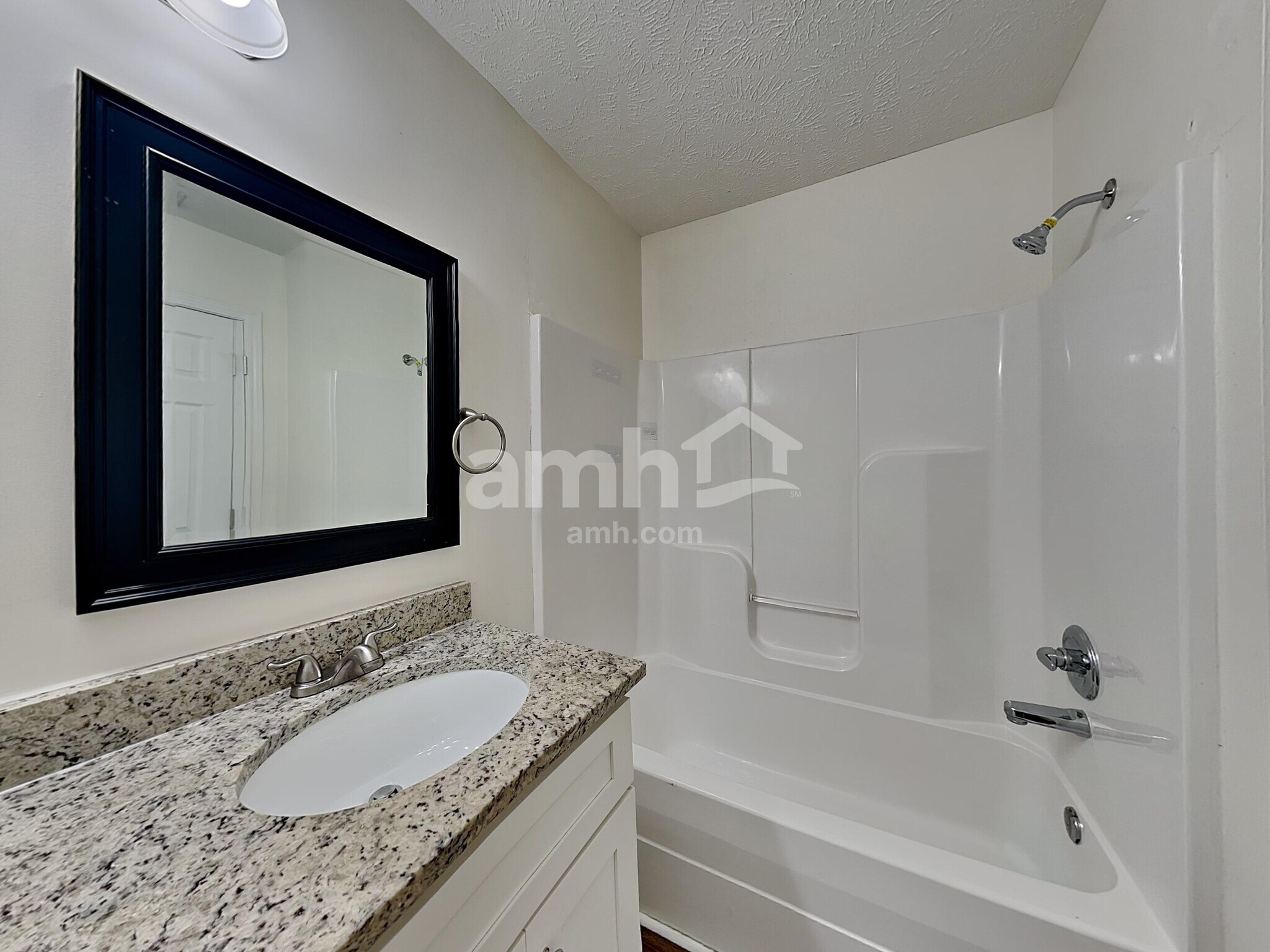 Building Photo - 1124 Emma May Point