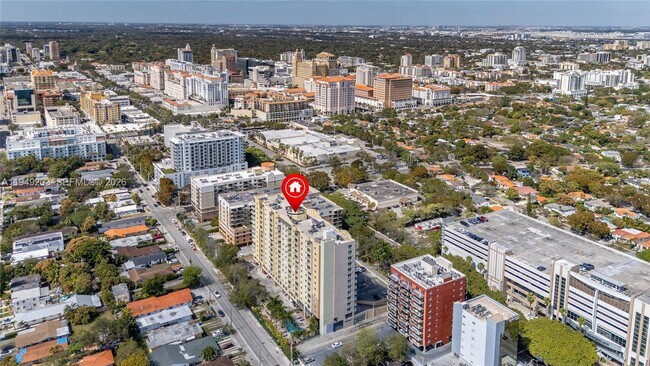 Building Photo - 3500 Coral Wy