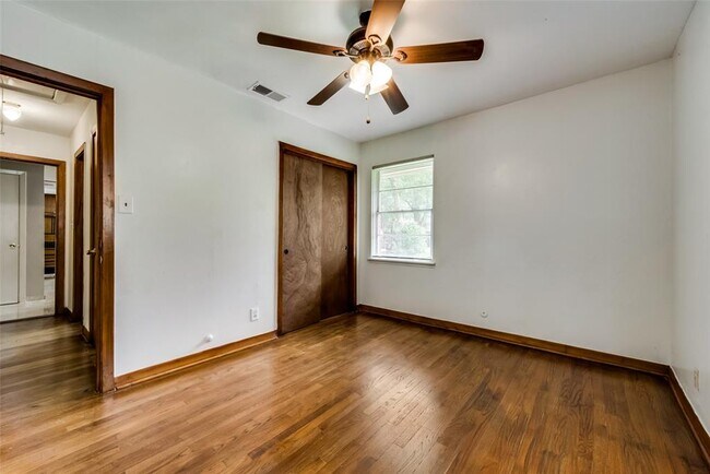 Building Photo - 4262 T C Jester Blvd