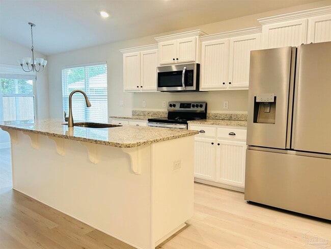 Building Photo - 1715 Leigh Lp
