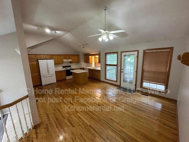 Building Photo - 1224 SE Princeton Dr