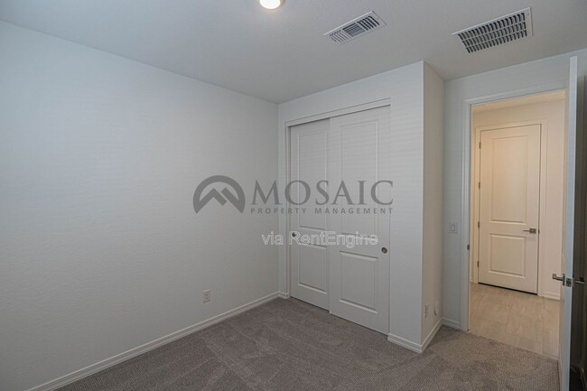 Building Photo - 6264 S Emery