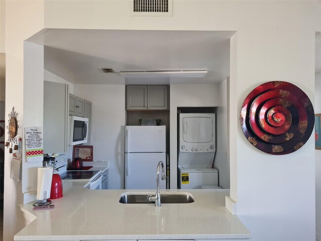 Building Photo - 3421 NW 44th St